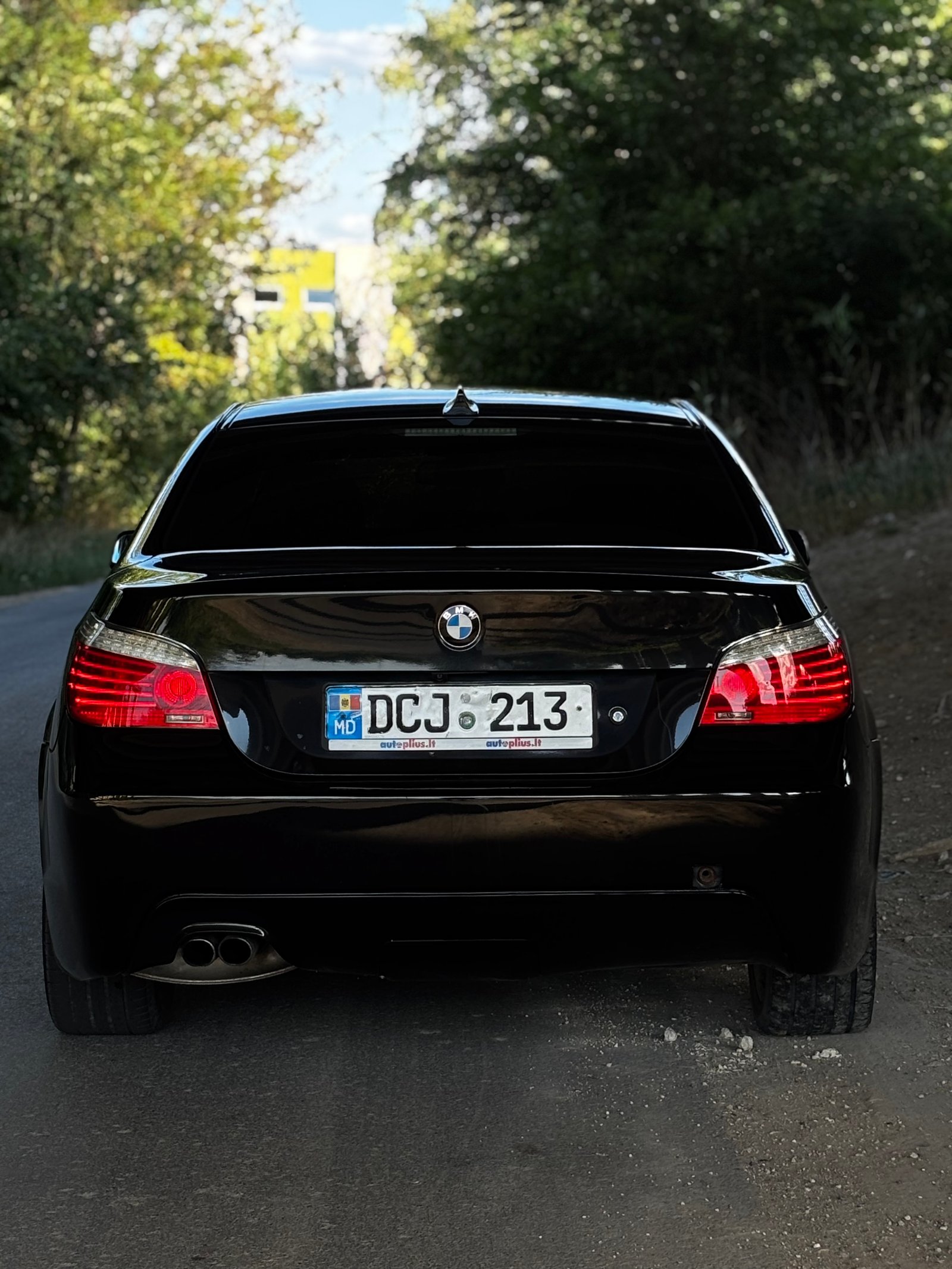 BMW Seria 5 E60 Mpaket (2007) – 3.0 Diesel Automat, 245 CP 2