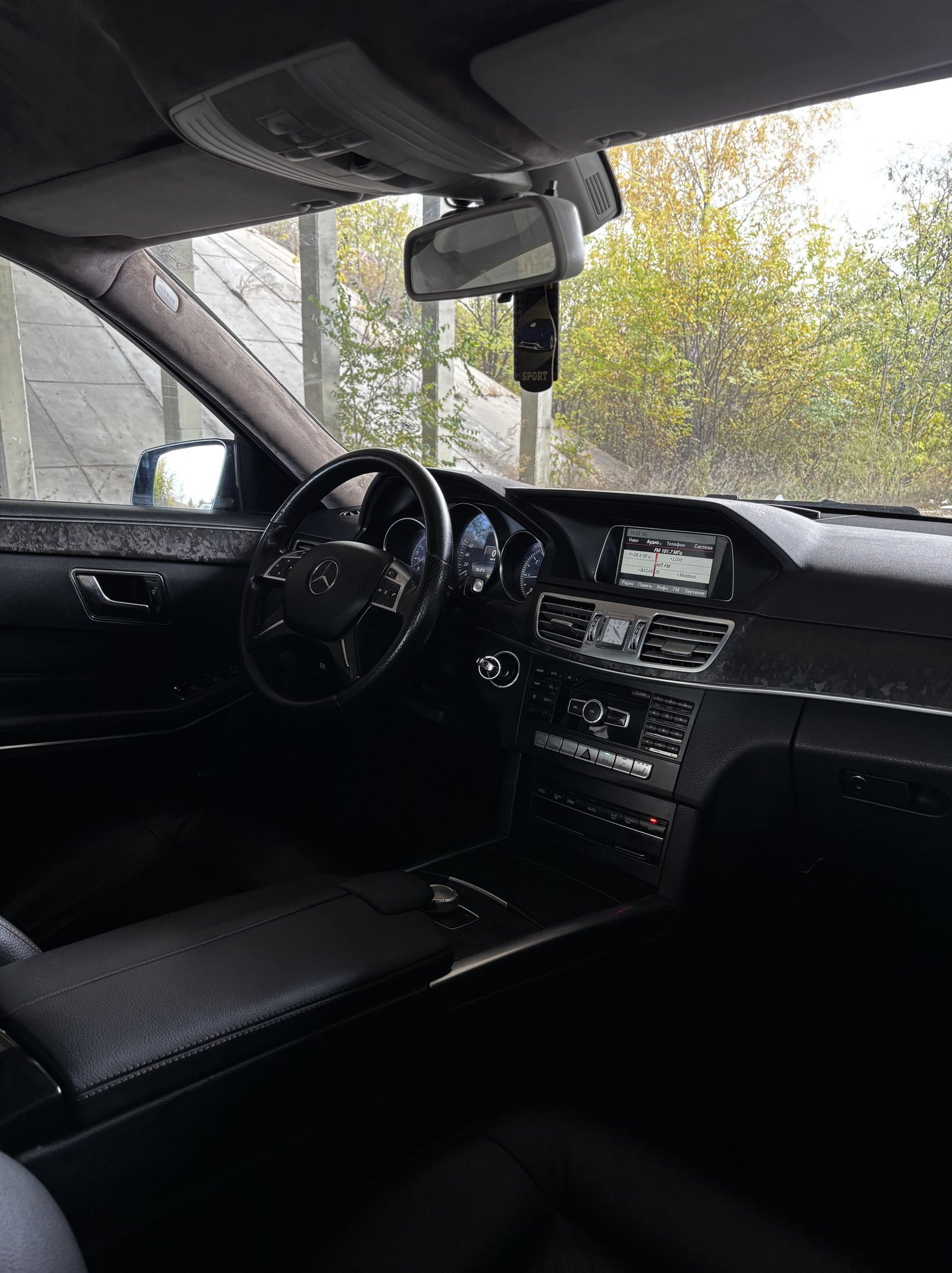 Chirie Mercedes-Benz E-Class W212 (2015) – Diesel, Automată, 170 CP Chișinău — foto 1