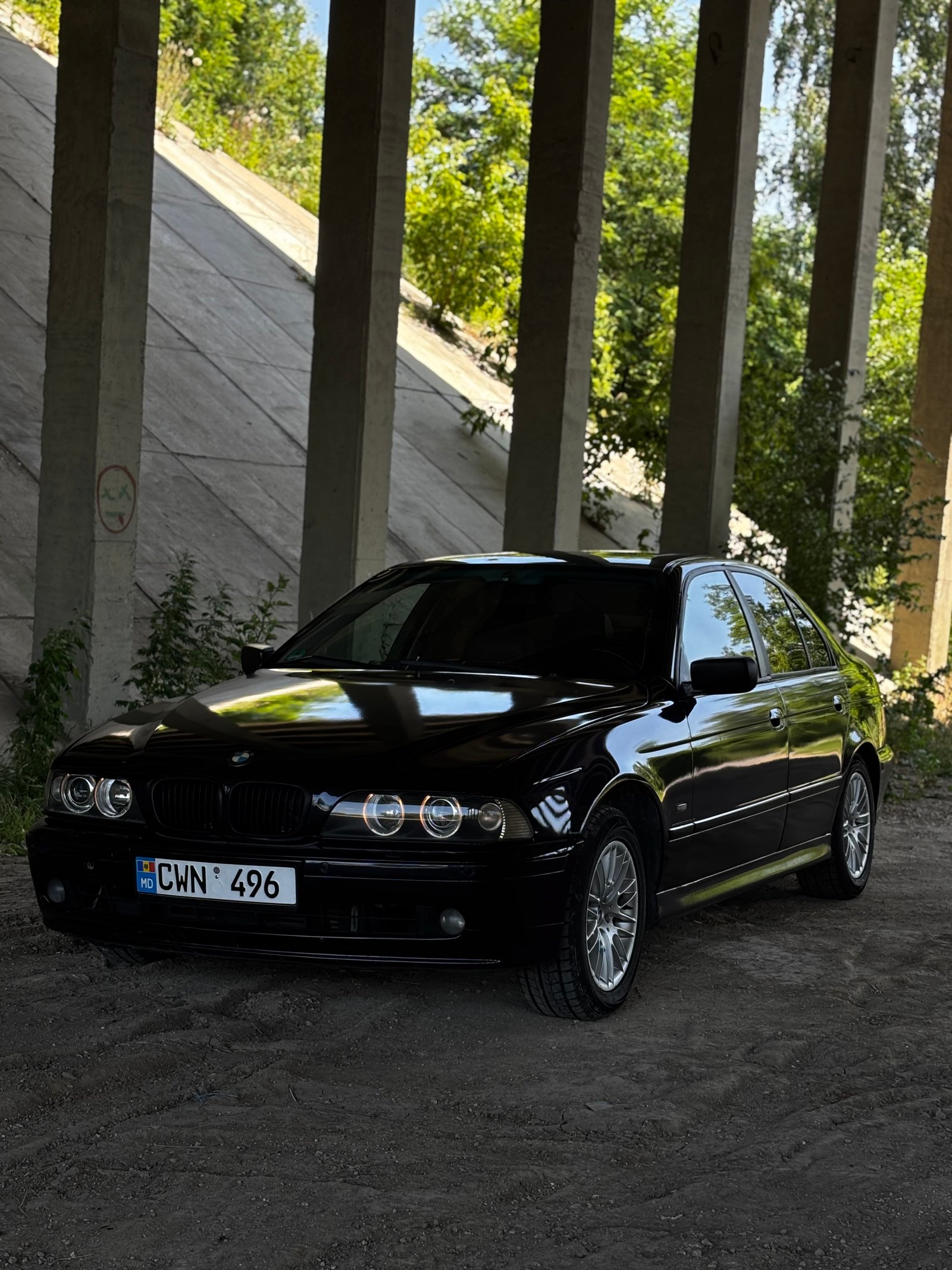 Chirie BMW E39 (2003) – 3.0 Diesel Automat, 184 CP Chișinău — foto 1