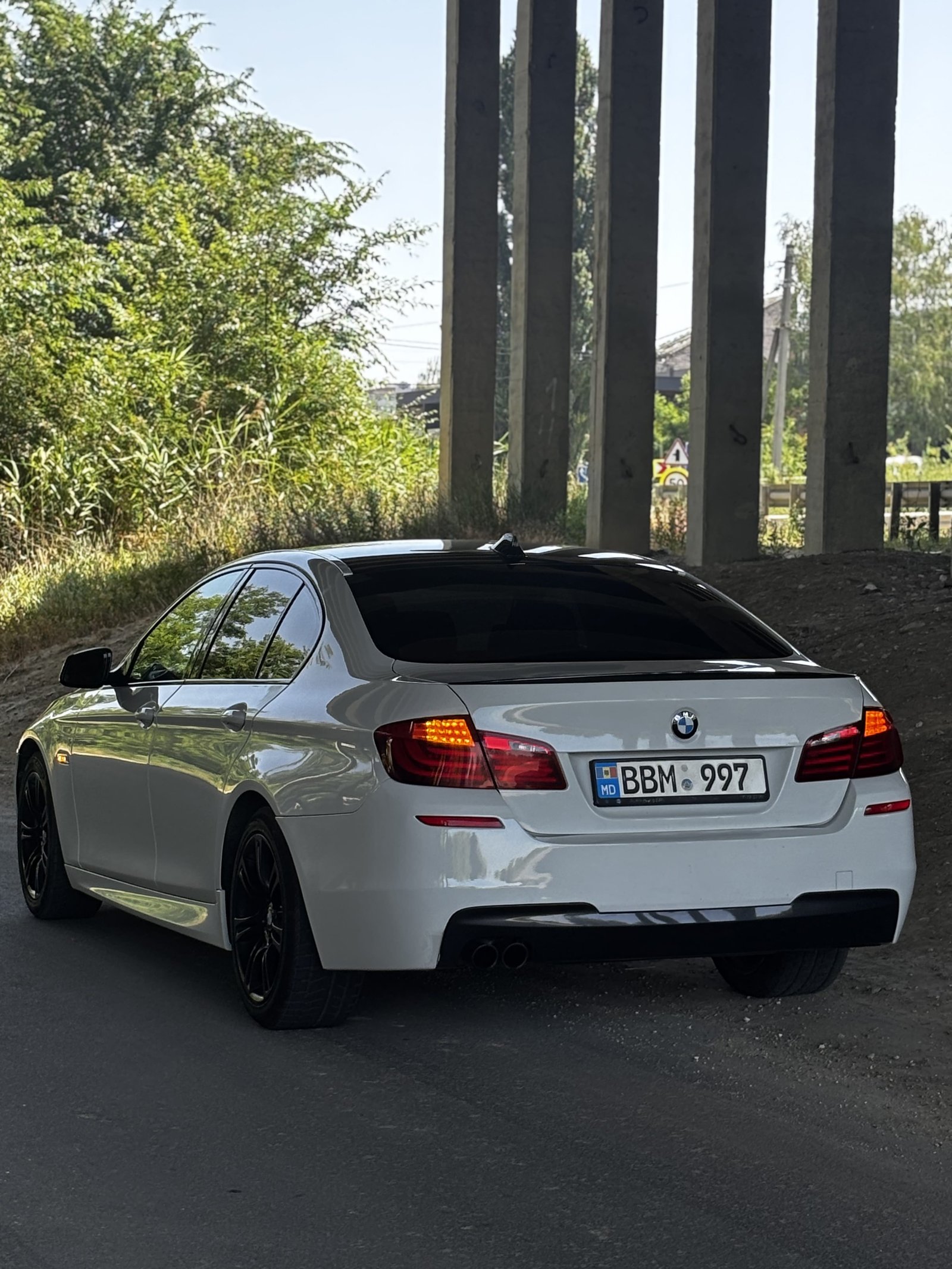 Chirie BMW F10 (2012) – 2.0 Diesel Automat, 190 CP Chișinău — foto 2