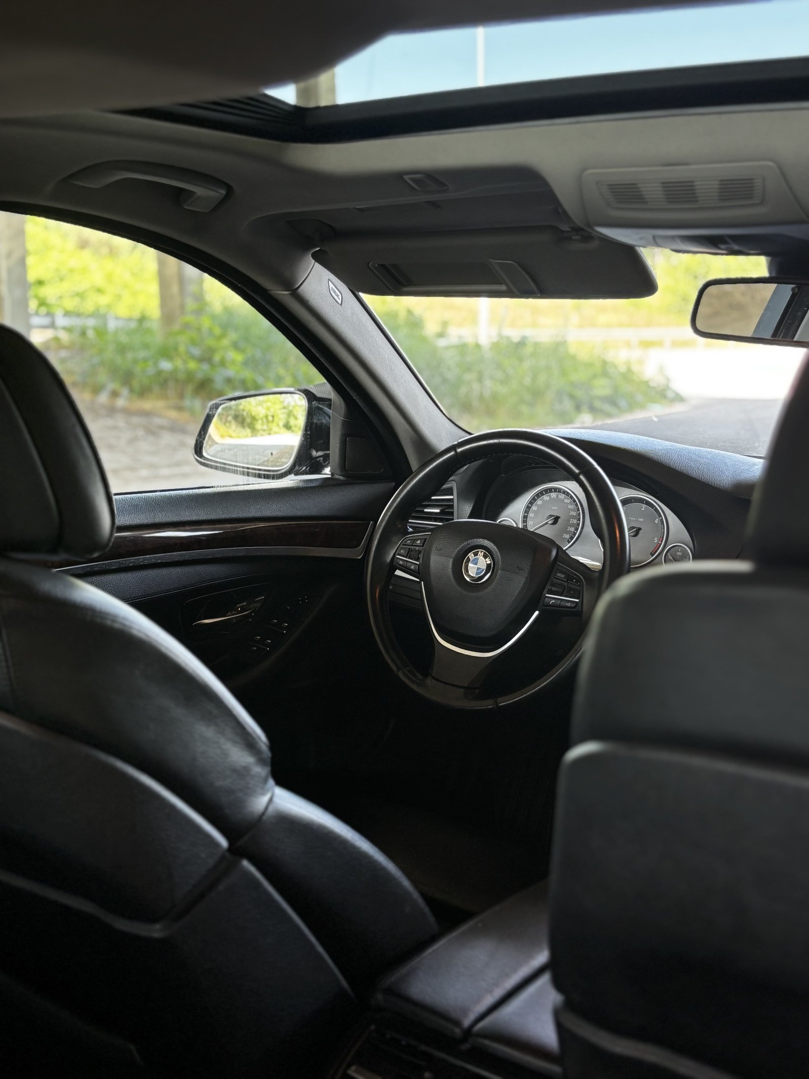 Chirie BMW F10 (2012) – 2.0 Diesel Automat, 190 CP Chișinău — foto 5
