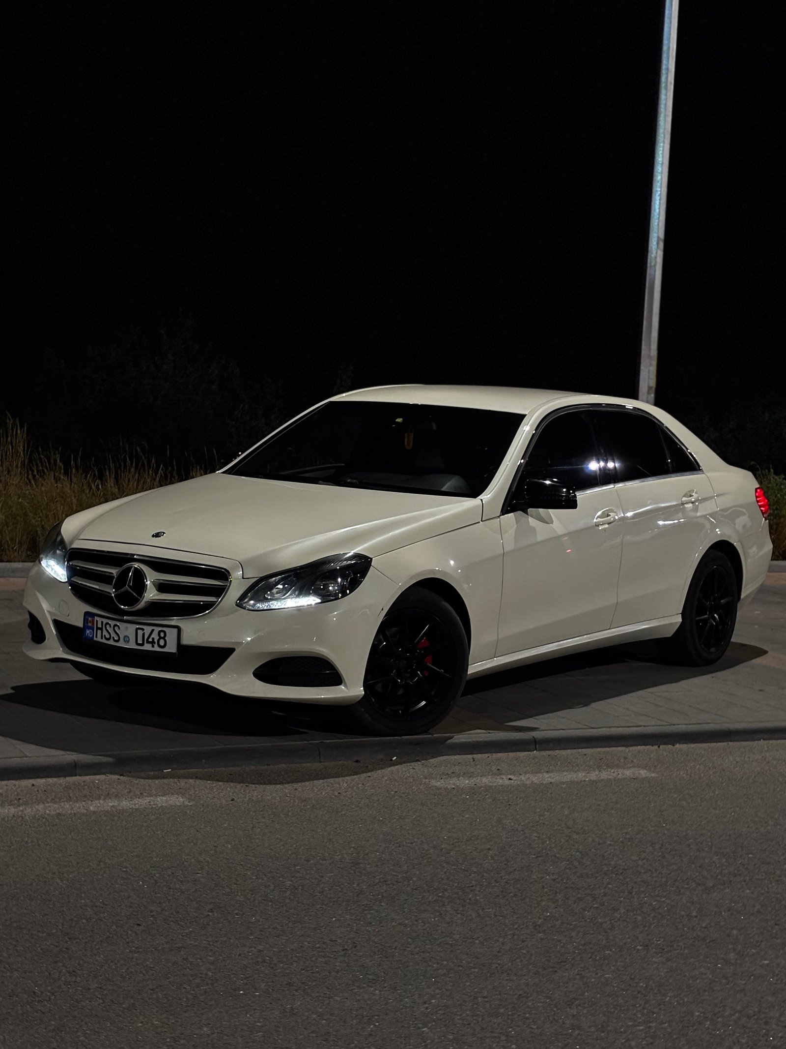 Chirie Mercedes-Benz W212 (2015) – 2.2 Diesel Automat, 170 CP Chișinău — foto 1