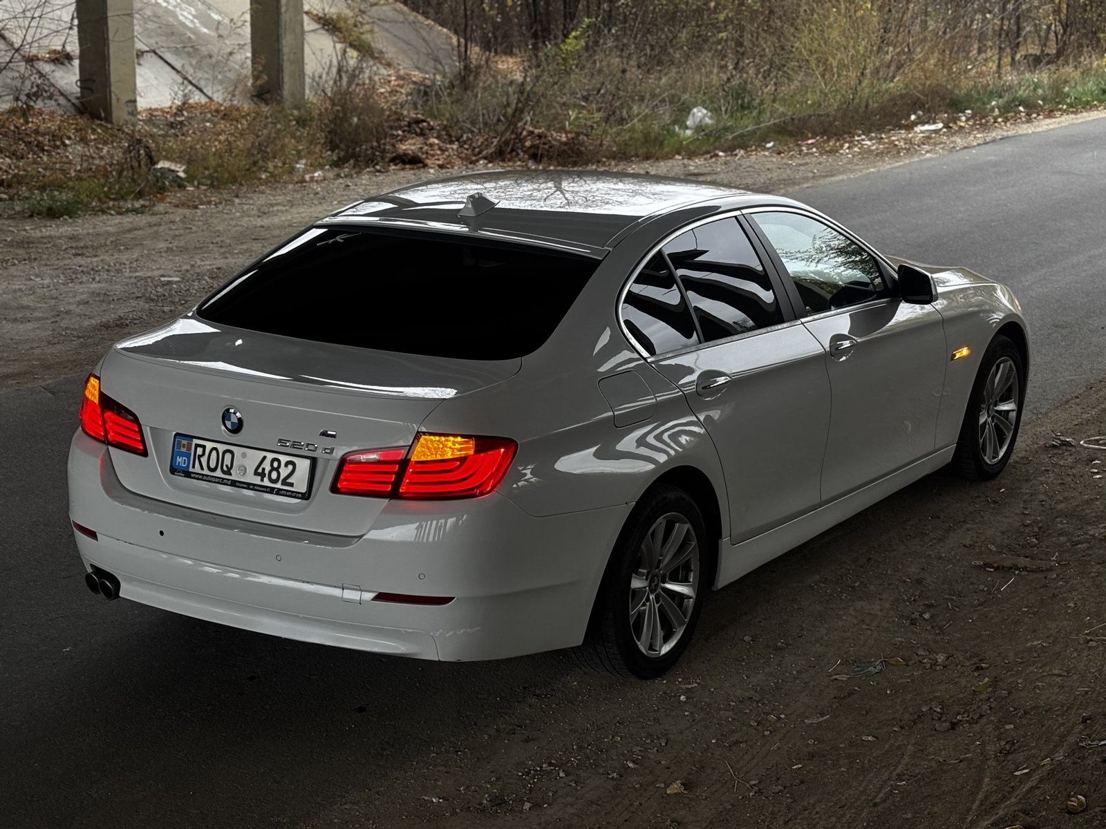 Chirie BMW F10 (2010) – Diesel, Automat, 2.0L, 190 CP Chișinău — foto 4