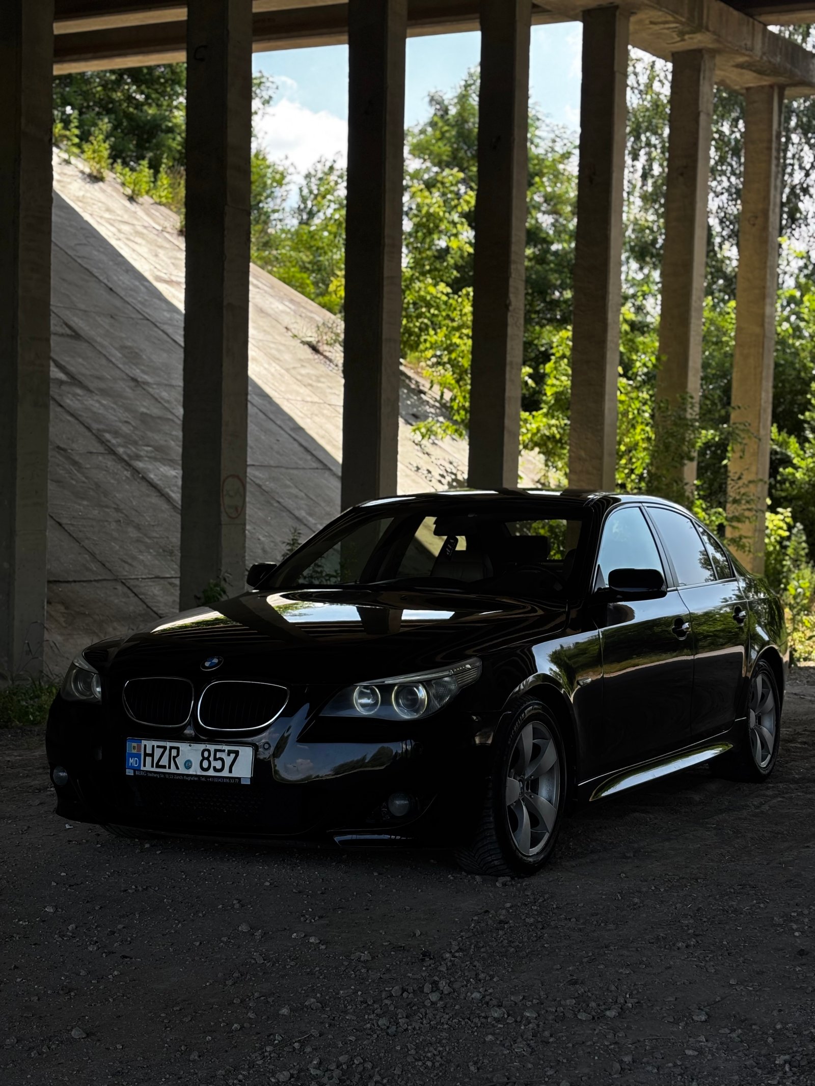 Chirie BMW E60 (2006) – 3.0 Diesel Automat, 218 CP Chișinău — foto 2