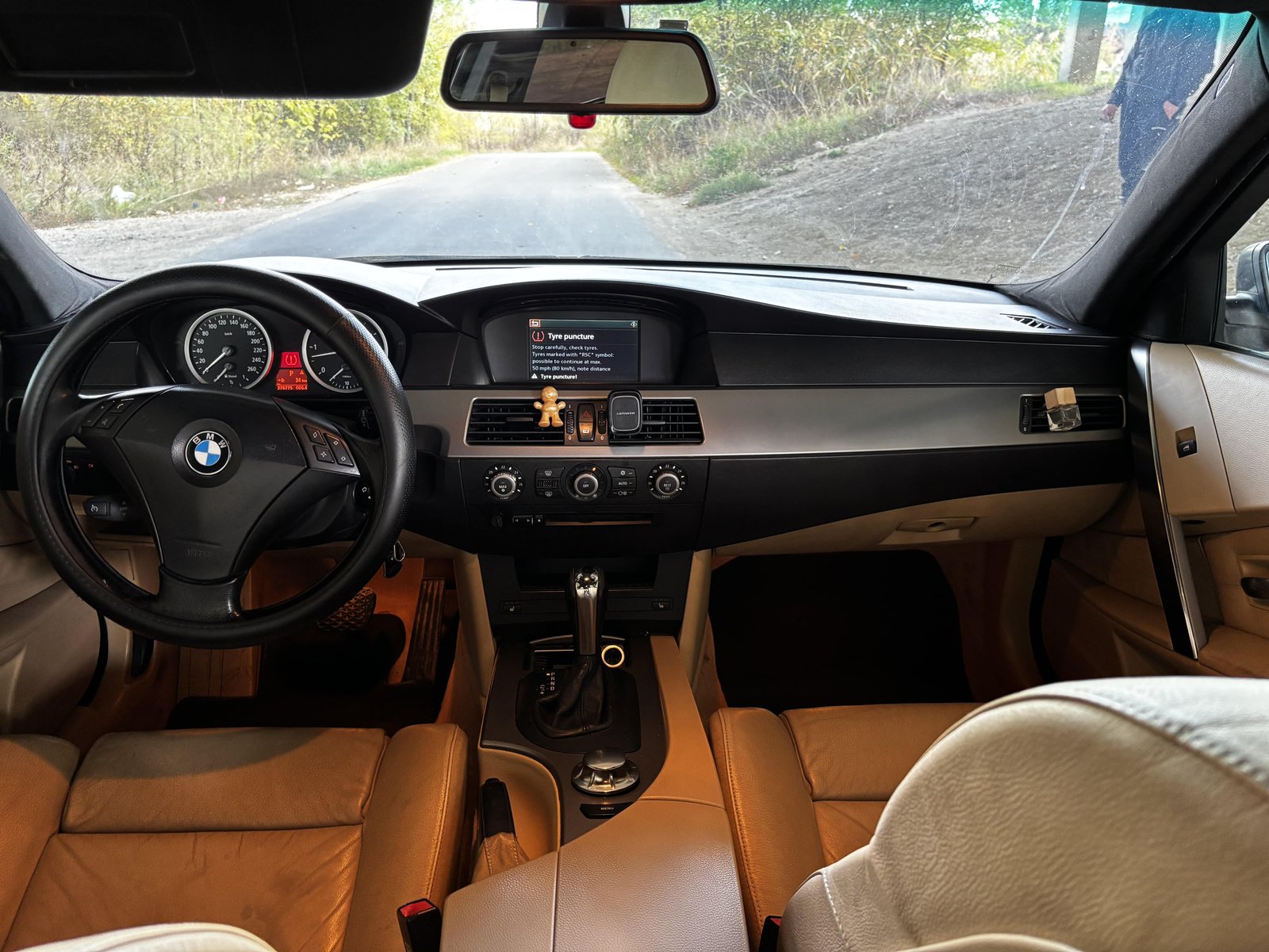 Chirie BMW Seria 5 E60 (2006) – 3.0 Diesel Automat, 245 CP Chișinău — foto 7