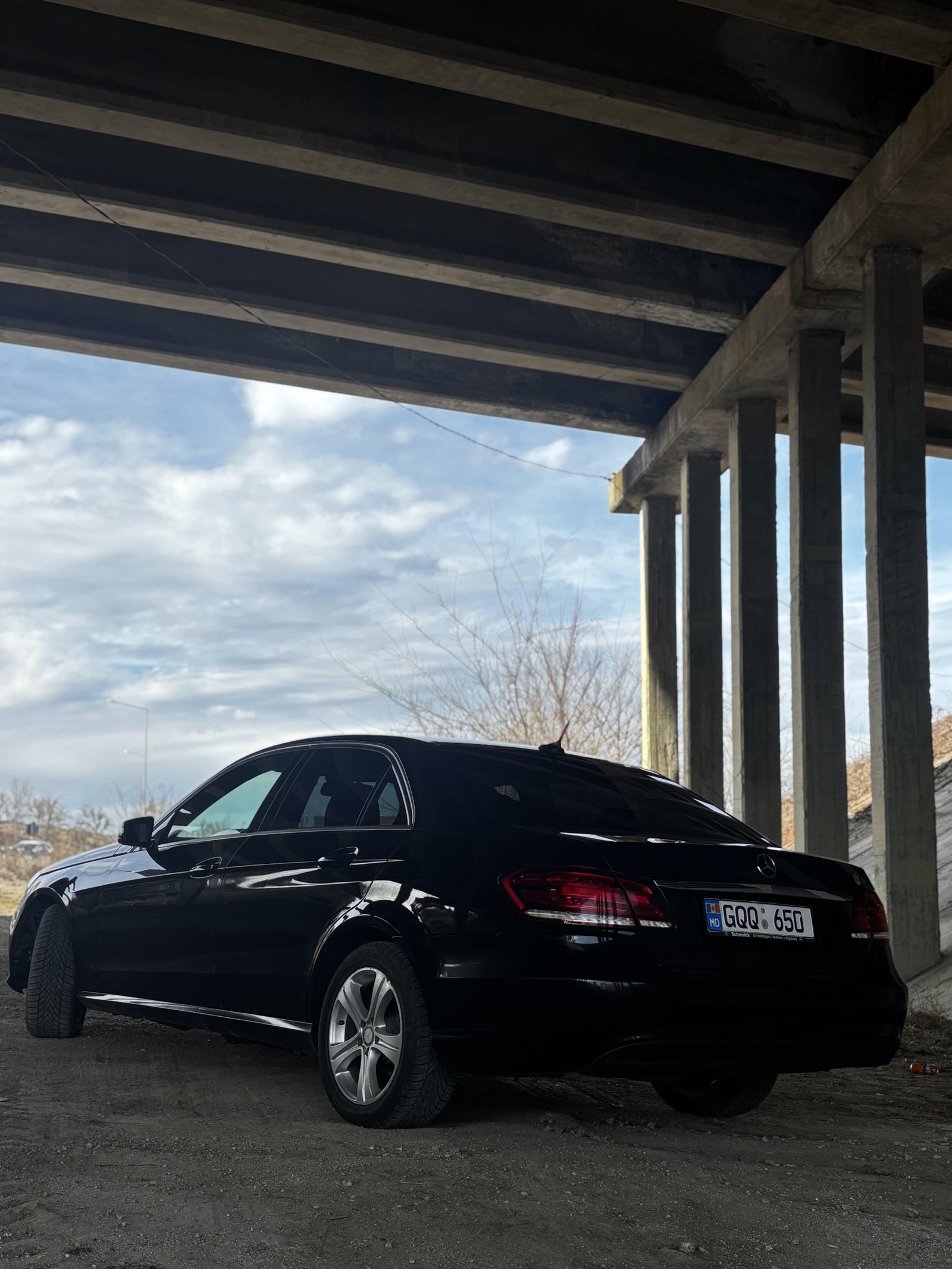 Chirie Mercedes-Benz W212 (2015) – 2.2 Diesel Automat, 170 CP (negru) Chișinău — foto 3