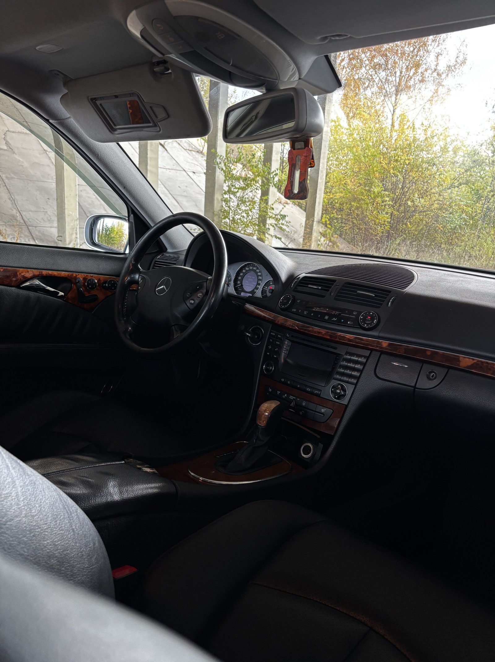 Chirie Mercedes-Benz E-Class W211 (2004) – Diesel, Automată, 150 CP Chișinău — foto 1