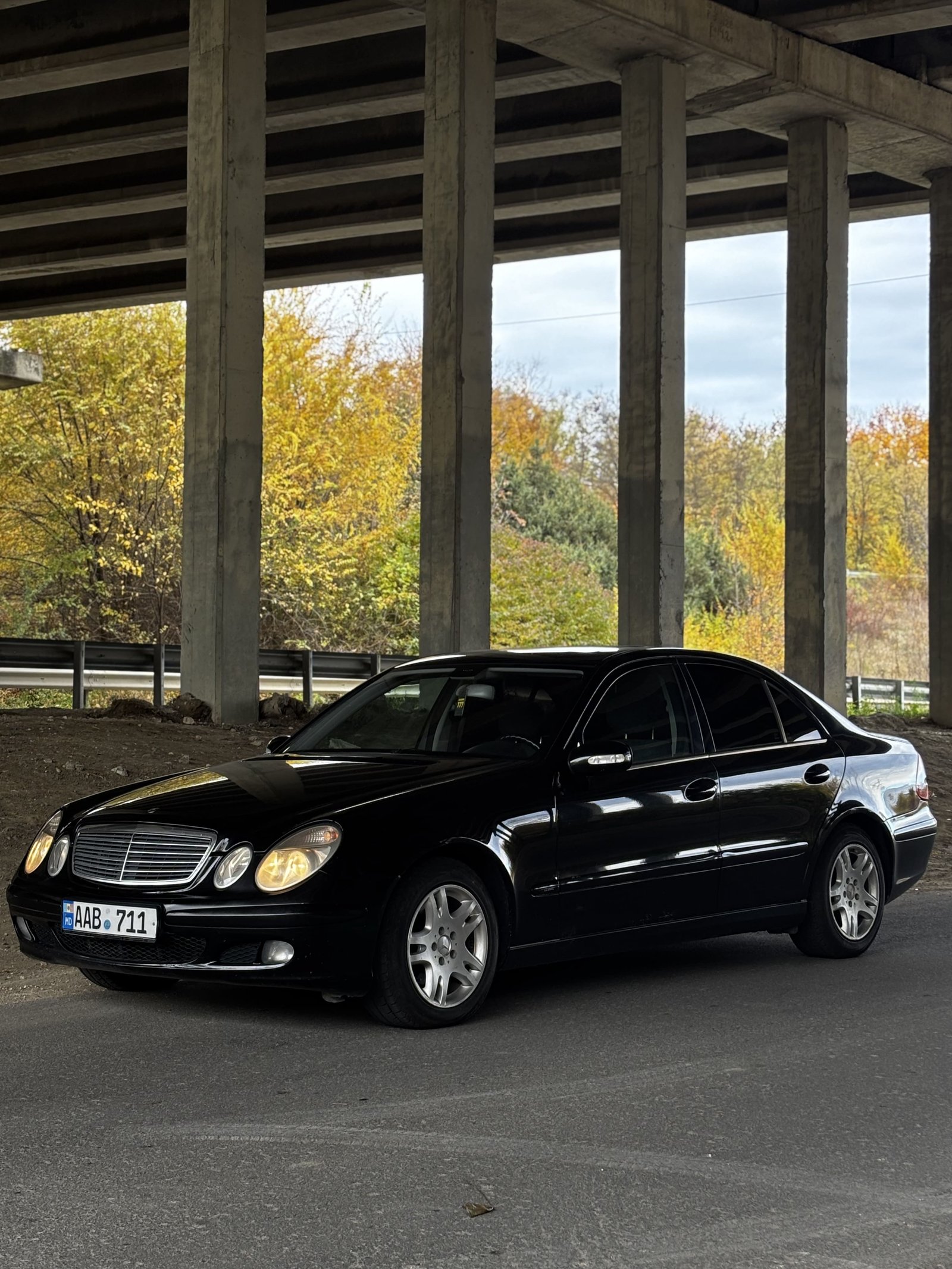 Chirie Mercedes-Benz E-Class W211 (2004) – Diesel, Automată, 150 CP Chișinău — foto 1