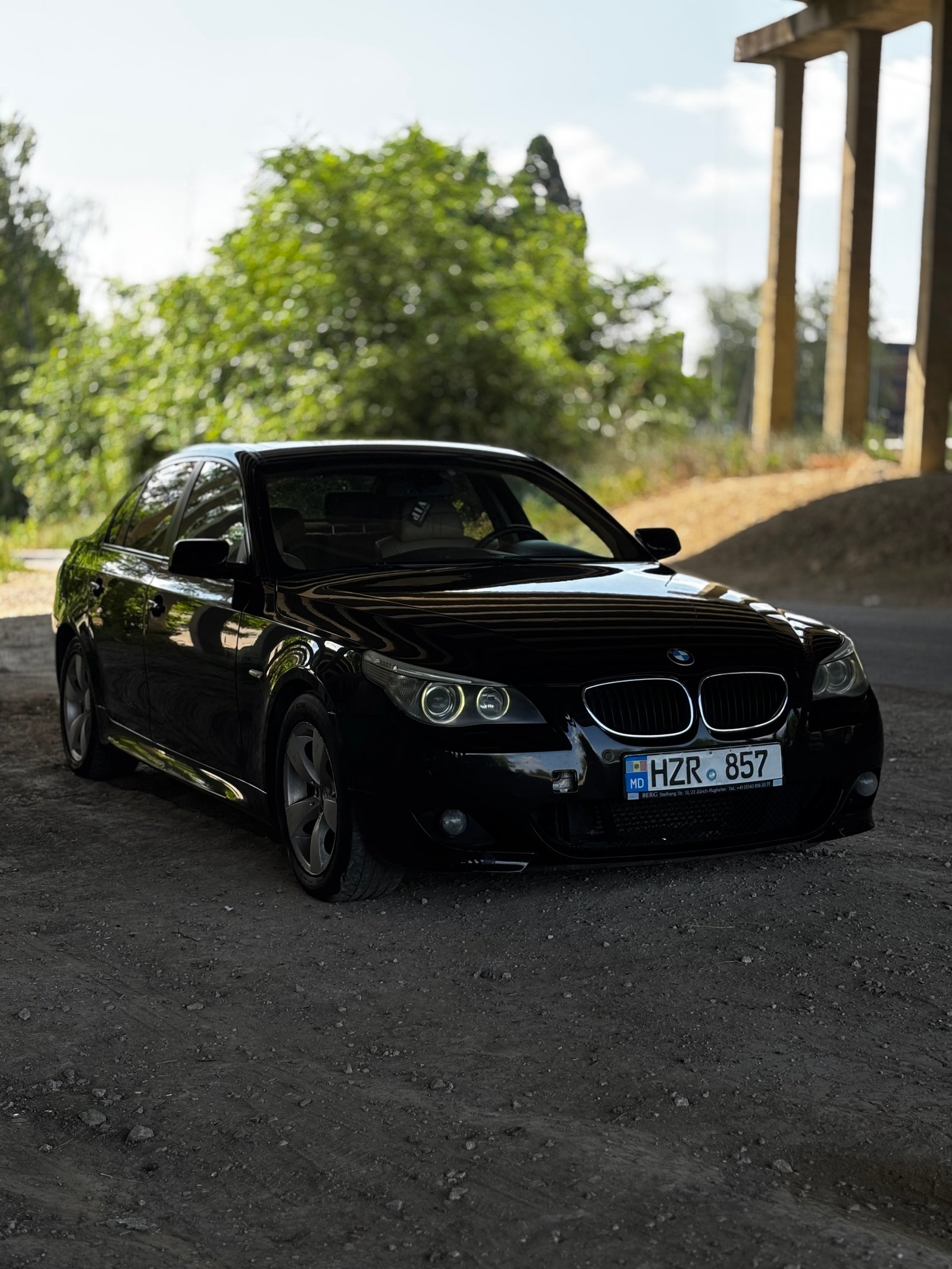 Chirie BMW E60 (2006) – 3.0 Diesel Automat, 218 CP Chișinău